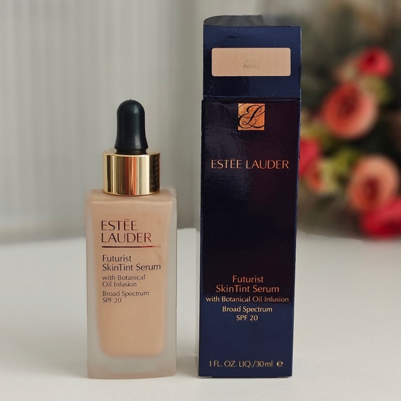 Estee Lauder Futurist Skin Tint Serum w/Botanical Oil Infusion SPF 20 3C2 Pebble - Picture 1 of 3